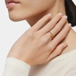 Anel pequeno banhado a ouro de 18 K sobre prata e topázio TOUS Grain