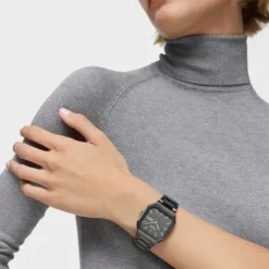 Relógio analógico com bracelete em aço IP preço Lit