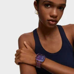 Relógio smartwatch com bracelete em aço IP iridescente D-Connect