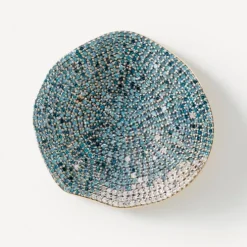 Brincos grandes ATELIER Nenufar em Ouro com Diamantes azuis