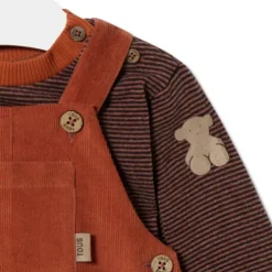 Conjunto de menino às riscas e liso Black cor-de-laranja