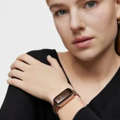 Relógio smartwatch com bracelete em aço IPRG rosado e caixa de alumínio na cor IPRG rosado TOUS T-Band Mesh